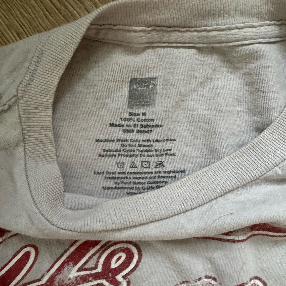 Vintage Ford Tee - Picture 2 of 2